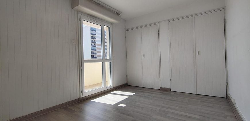 Appartement Place George Sand à Rillieux-la-Pape