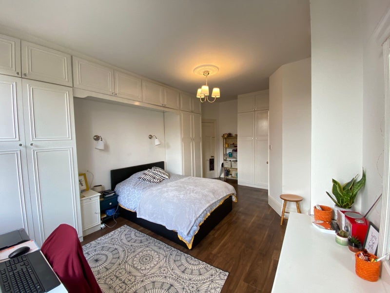 Room Argyle Road in Greater London