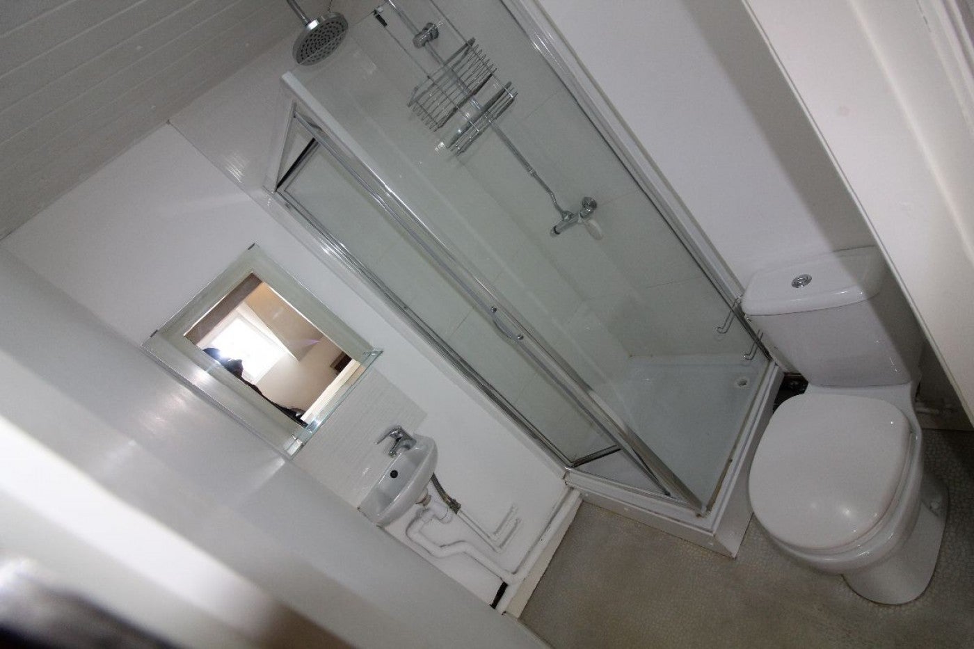 Flat Adelphi Place in Preston