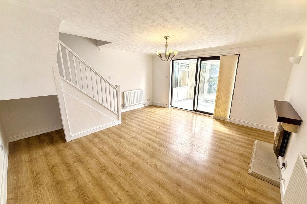 House Gainsborough Close in Torquay