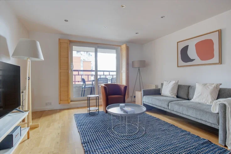 Flat Admiral Walk in City of Westminster