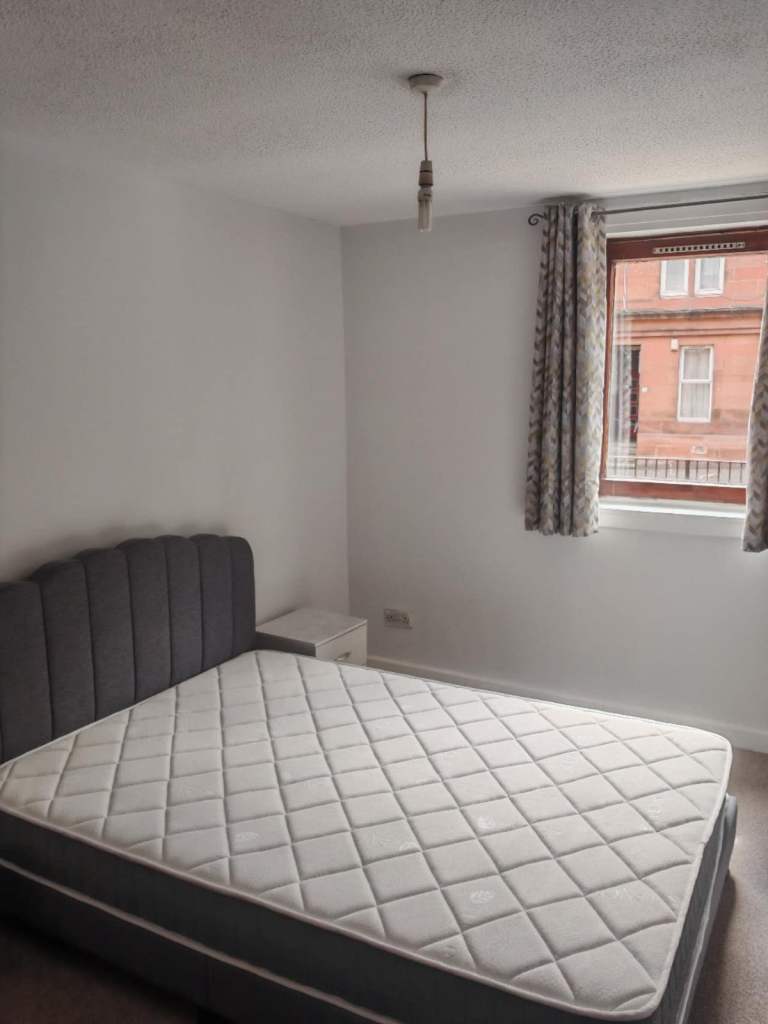 Flat West Graham Street in Glasgow