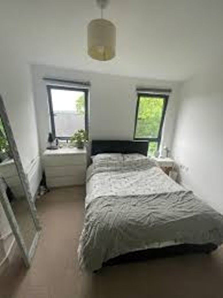 Room Broad Street in Bradford