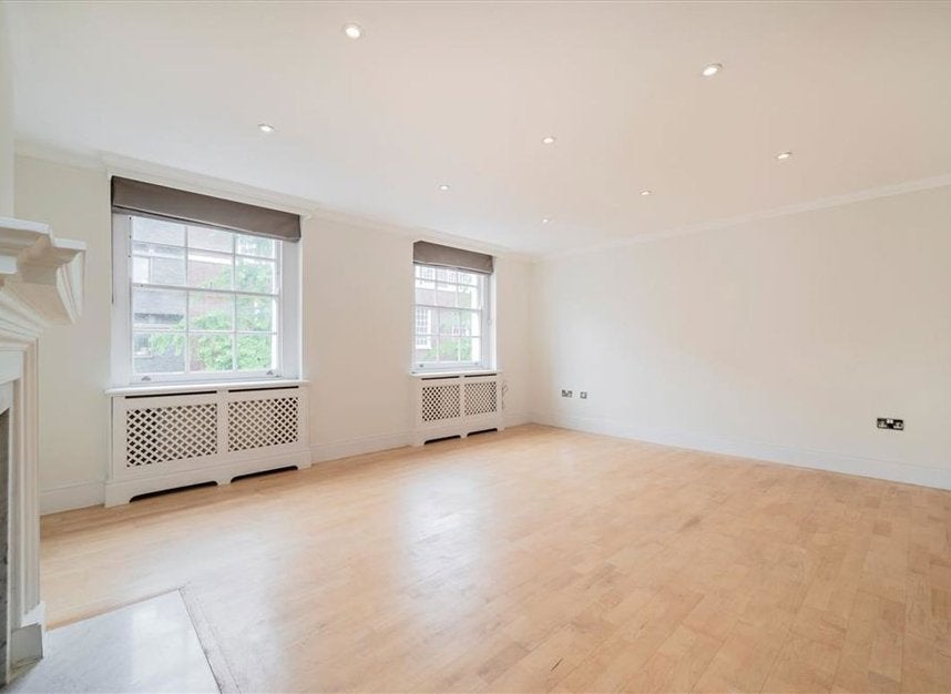 Flat Seymour Place in City of Westminster
