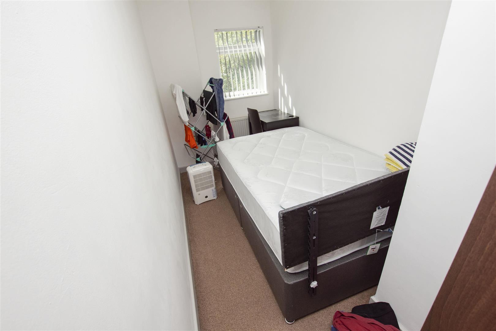 Flat Tiverton Road in Birmingham
