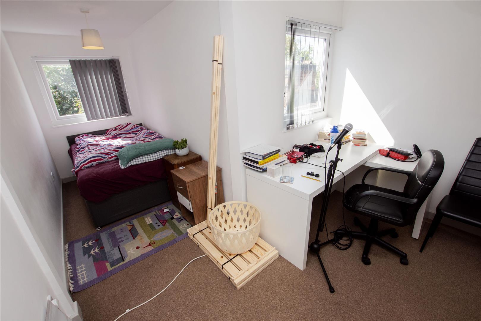 Flat Tiverton Road in Birmingham