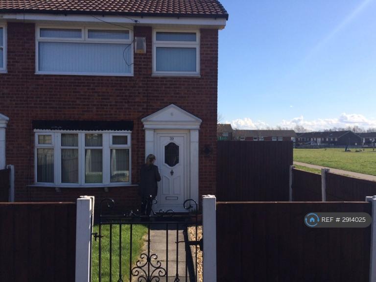 House Alma Close in Kirkby