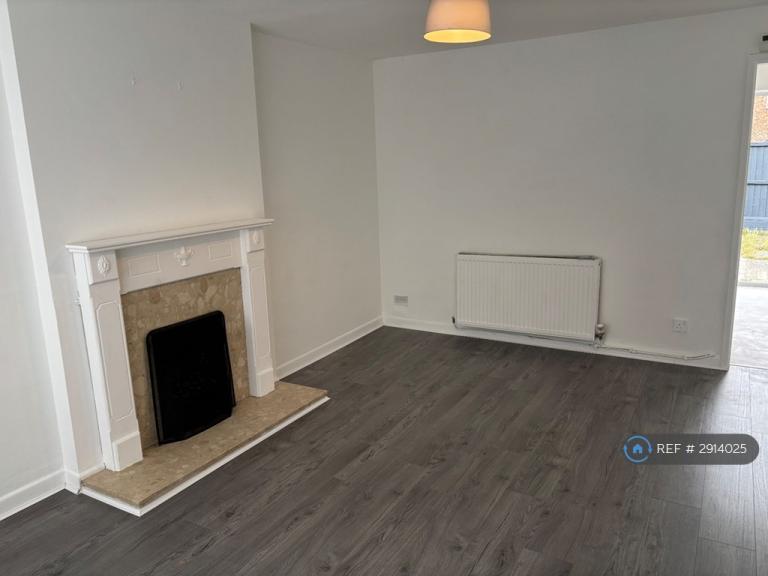 House Alma Close in Kirkby