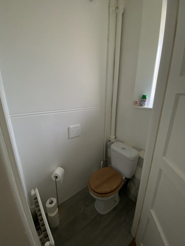 Room Kennington Lane in Greater London