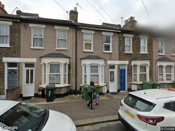 House Bryant Street in Greater London