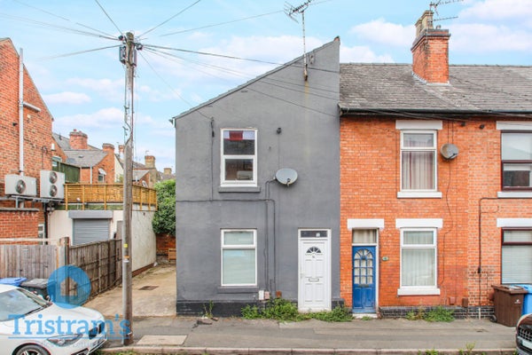 Flat Harrison Street in Derby