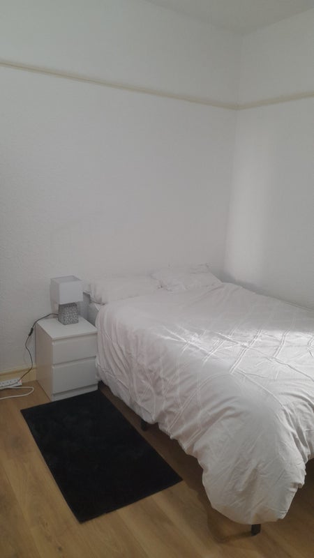 Room Old Albert Terrace in Runcorn