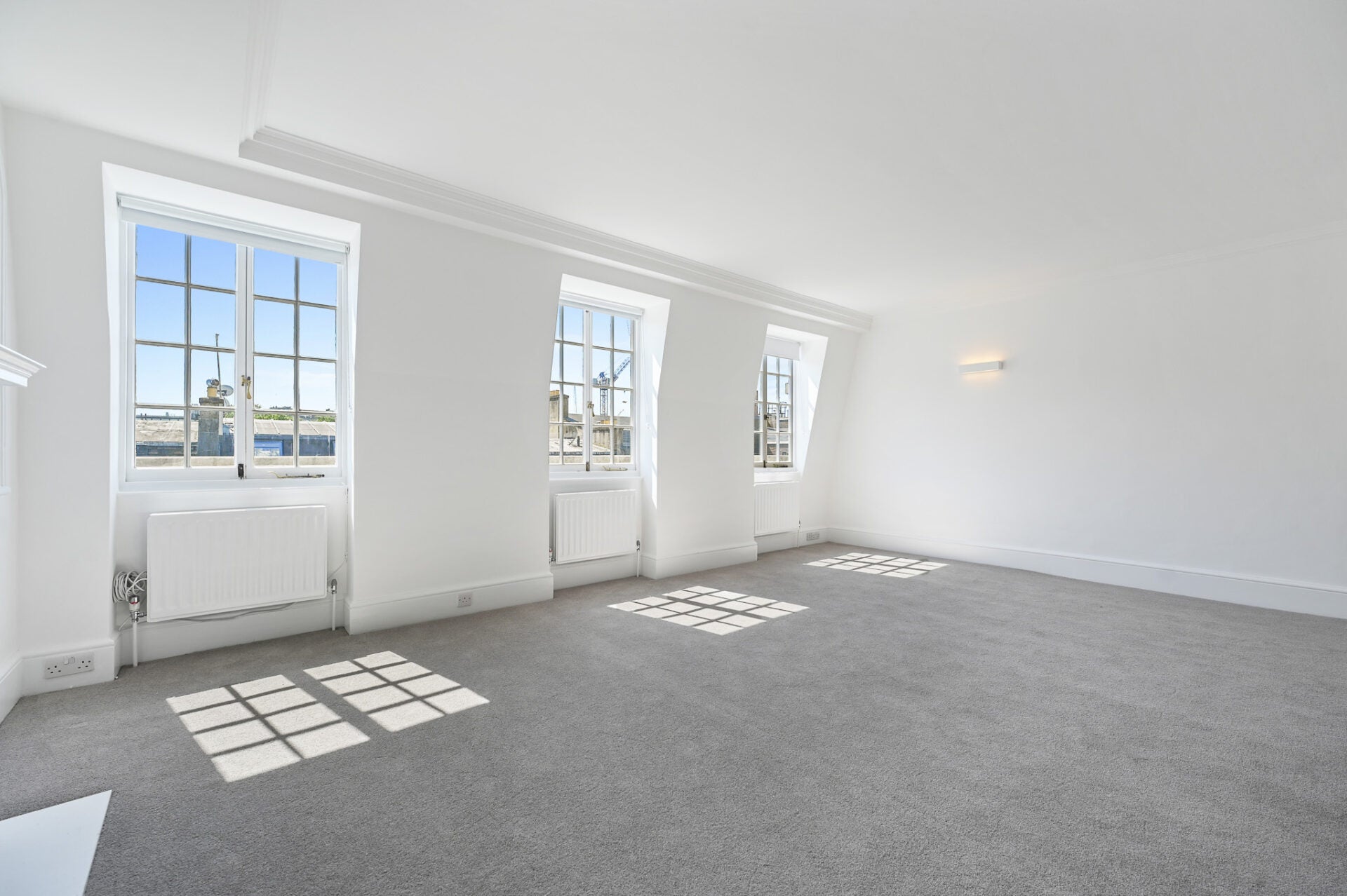 Flat Mansfield Street in City of Westminster