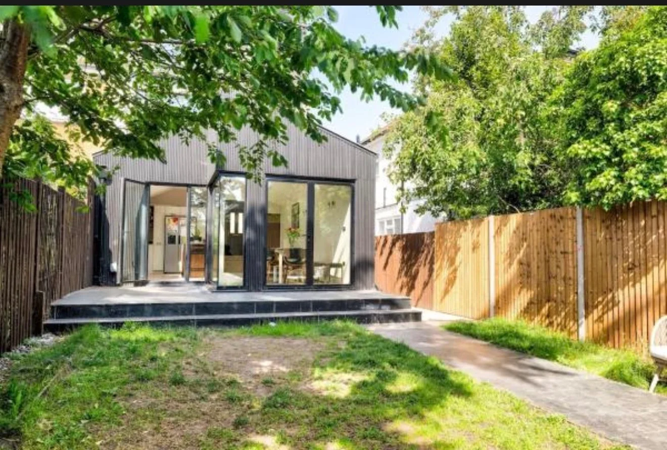House Cheyne Hill in Greater London