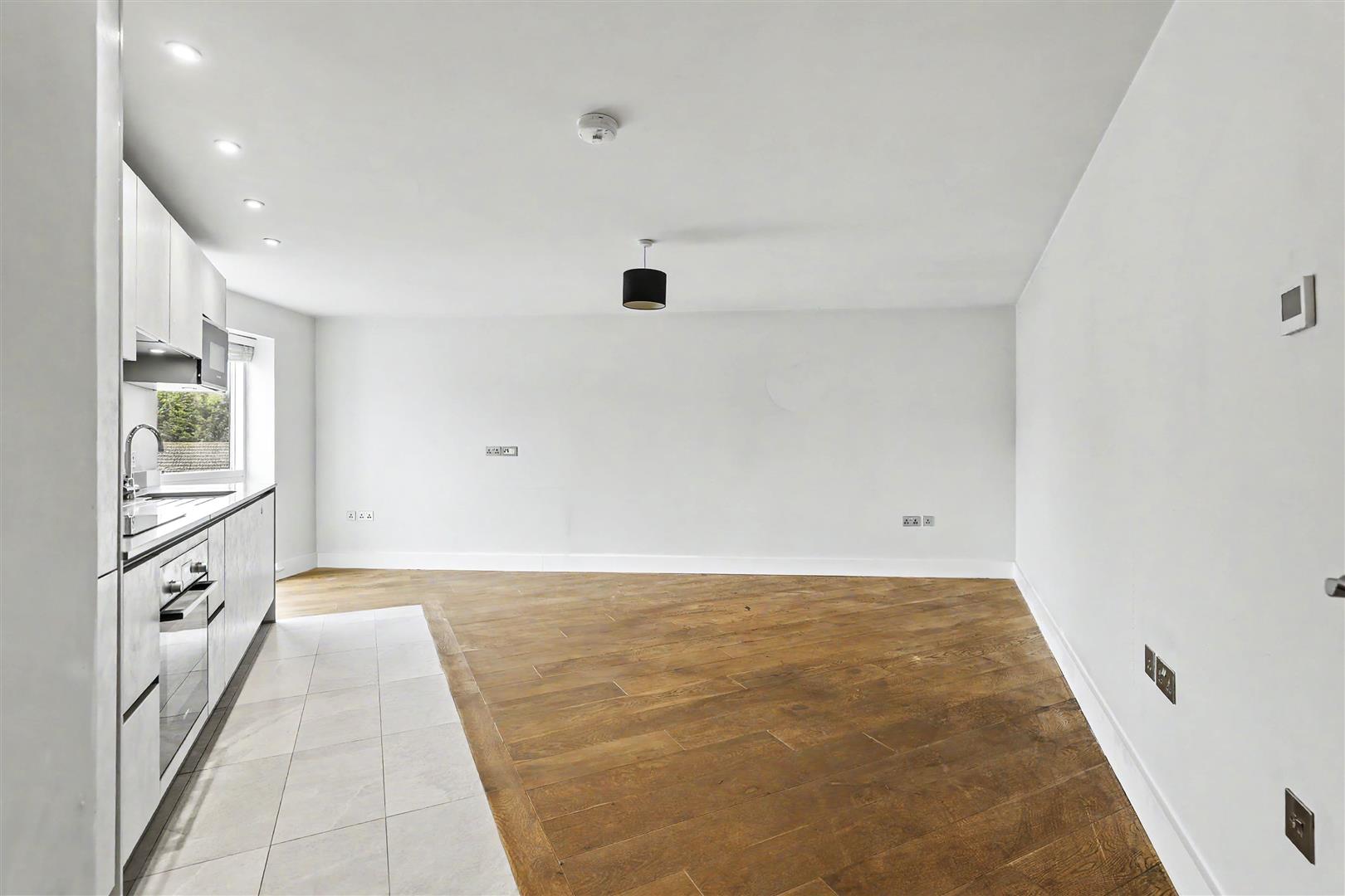 Flat Thaxted Road in Uttlesford