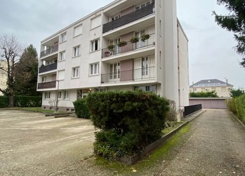 Flat Allée de Clichy in Le Raincy