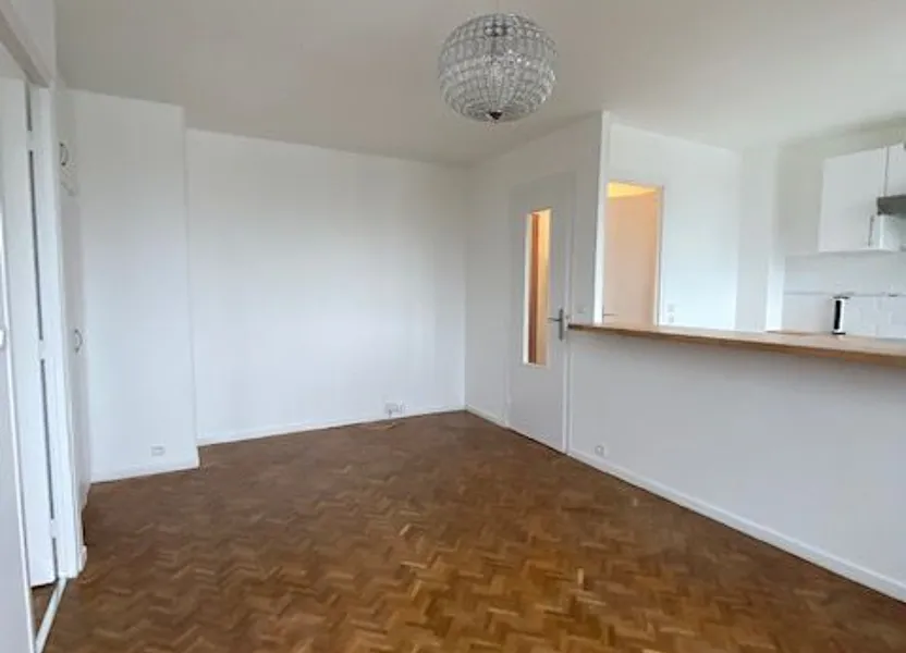 Flat Allée de Clichy in Le Raincy