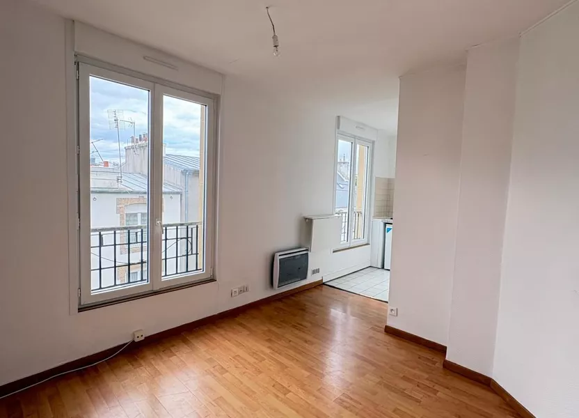 Flat Rue Descartes in Brest