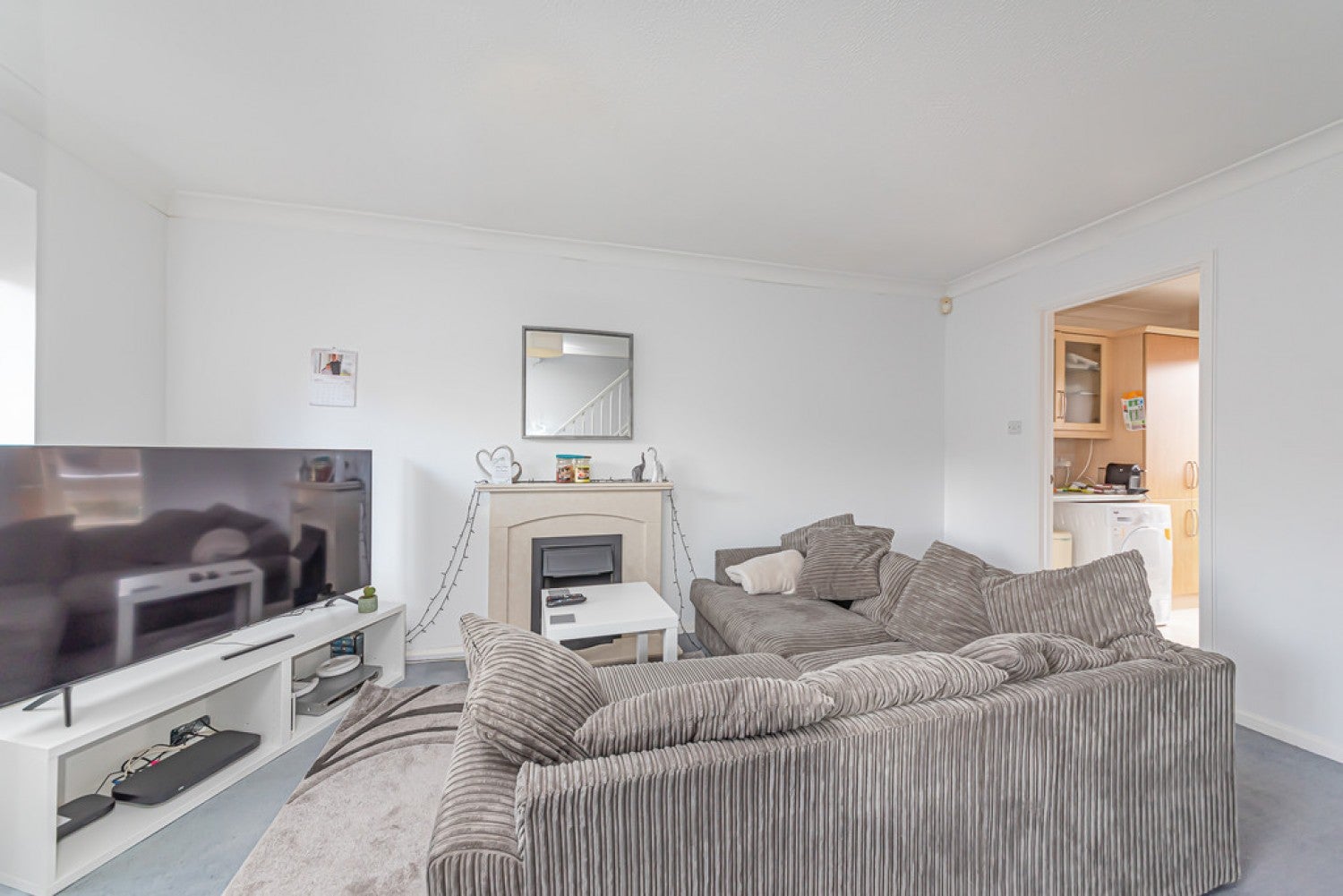 House Lytchett Minster Close in Winkfield