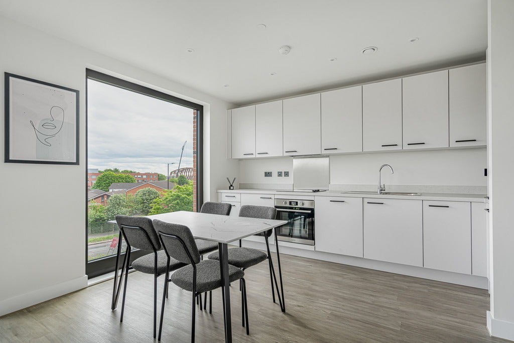 Flat Lawley Middleway in Birmingham