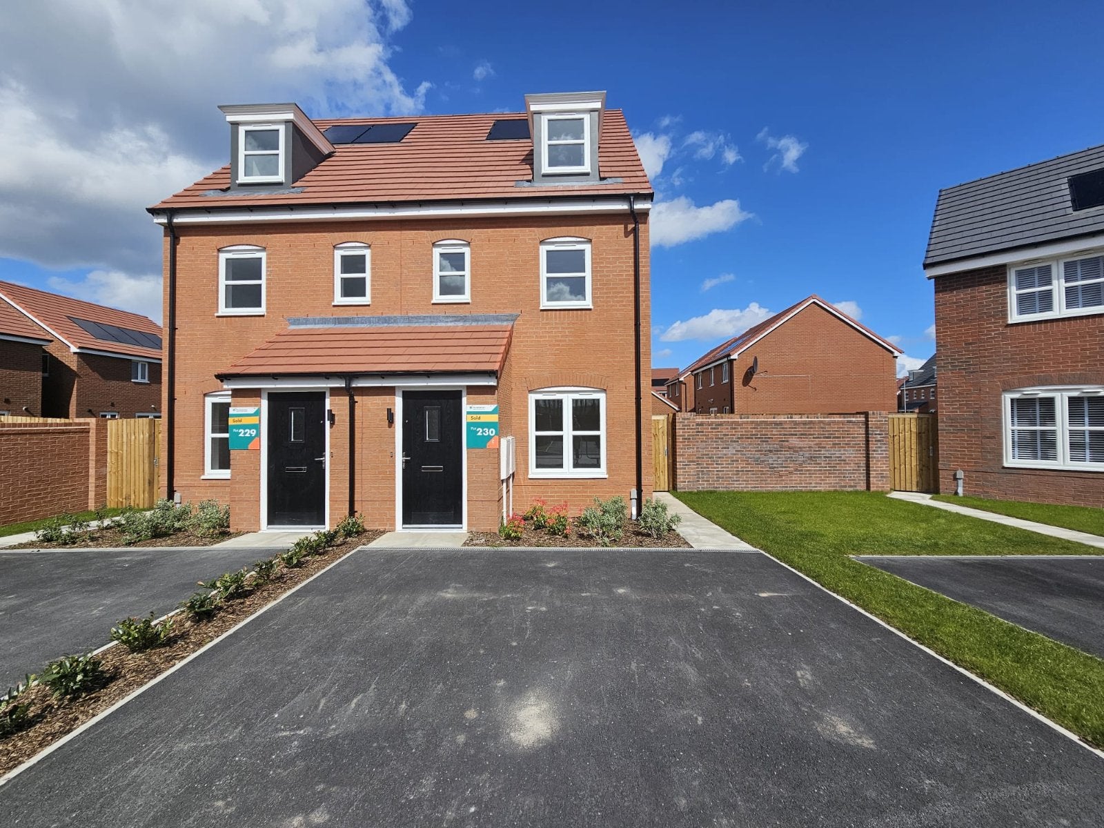 House Benllech Close in Connahs Quay