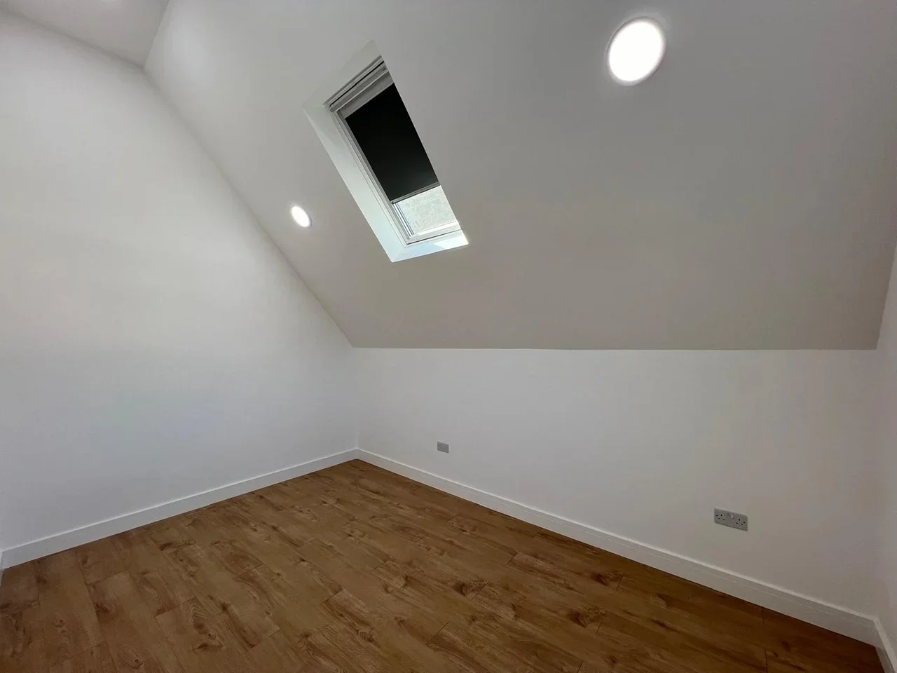 Flat Markhouse Road in Greater London