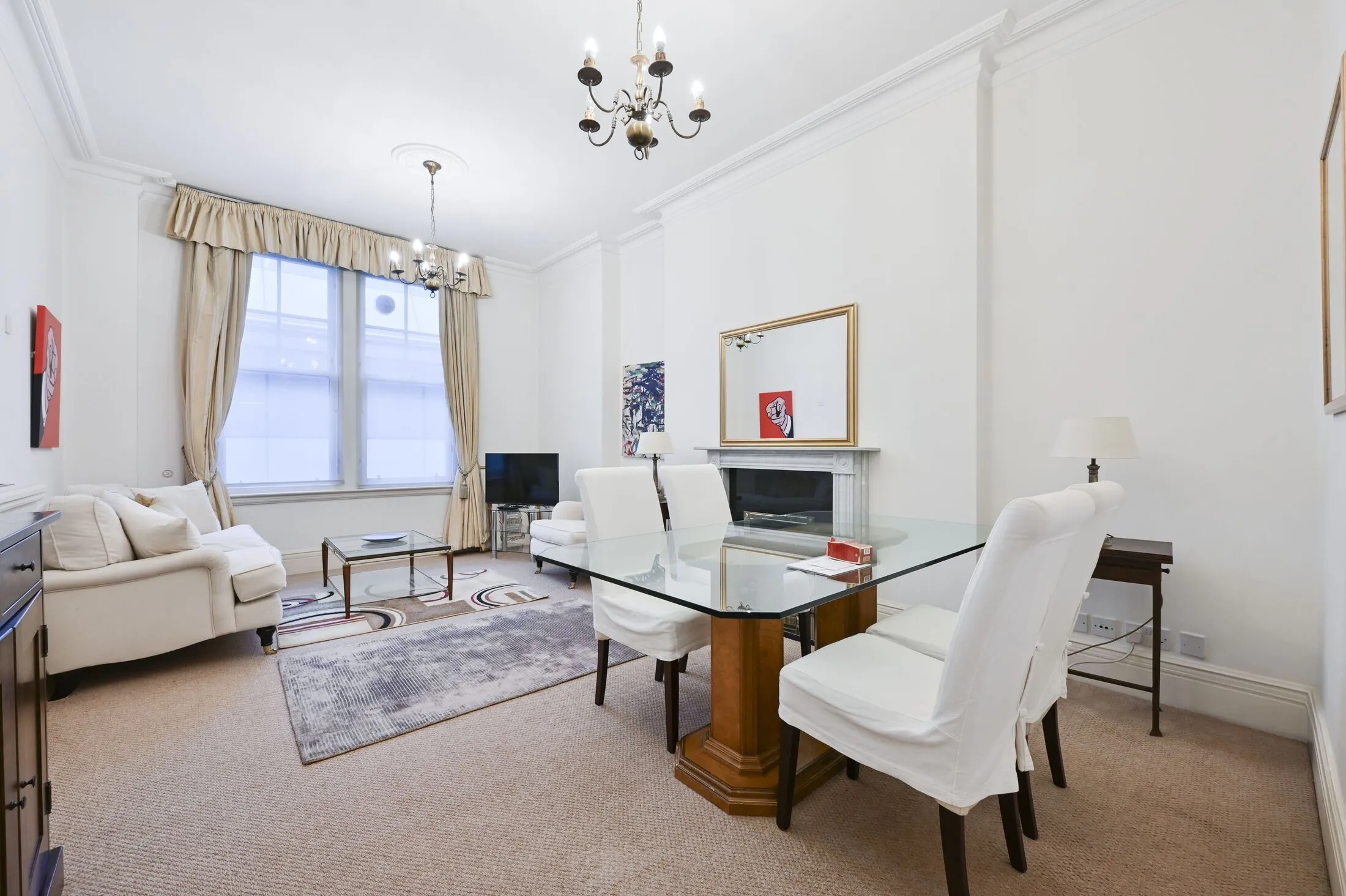 Flat Pall Mall in City of Westminster