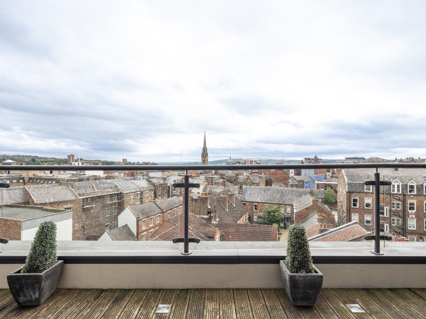 Flat Low Friar Street in Newcastle upon Tyne