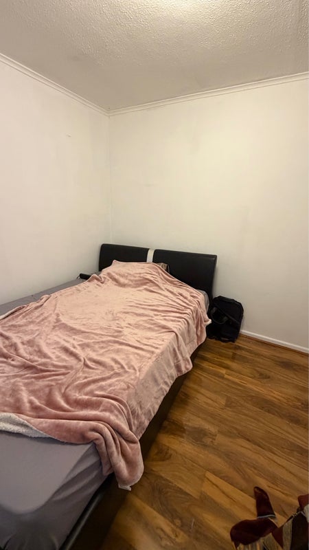 Room Christopher Drive in Leicester