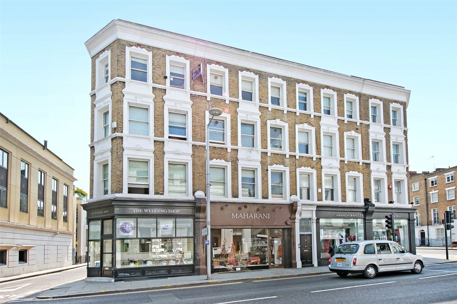 Flat Sydney Street in Greater London