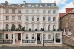 Flat Prince of Wales Terrace in Greater London