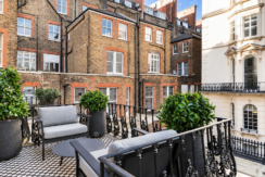 Flat Prince of Wales Terrace in Greater London