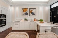 Flat Prince of Wales Terrace in Greater London