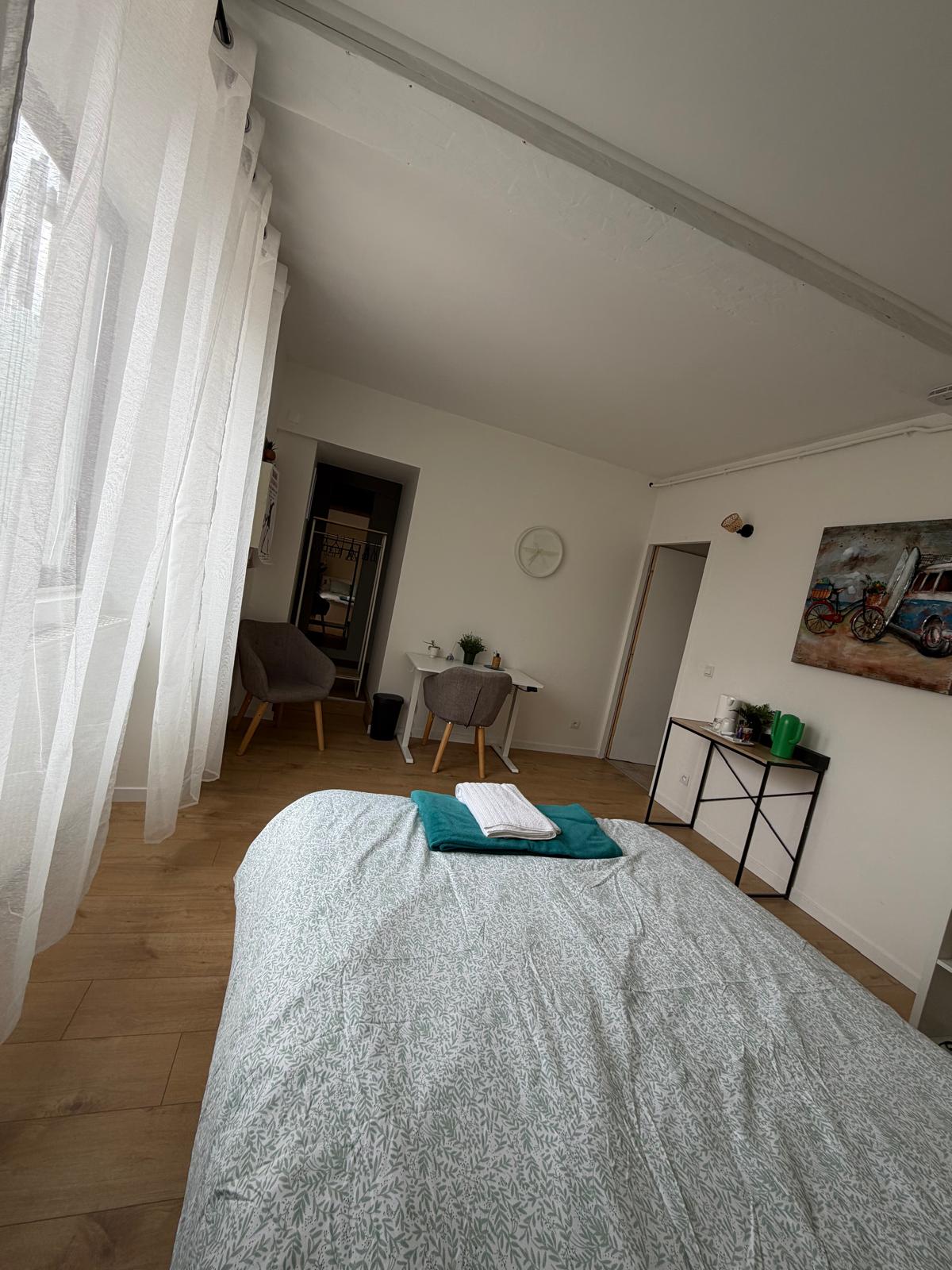 Chambre Route de Chambéry à Saint-Nazaire-les-Eymes