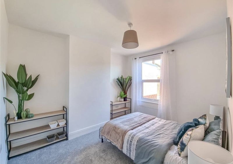 Room Beaufort Road in Bristol