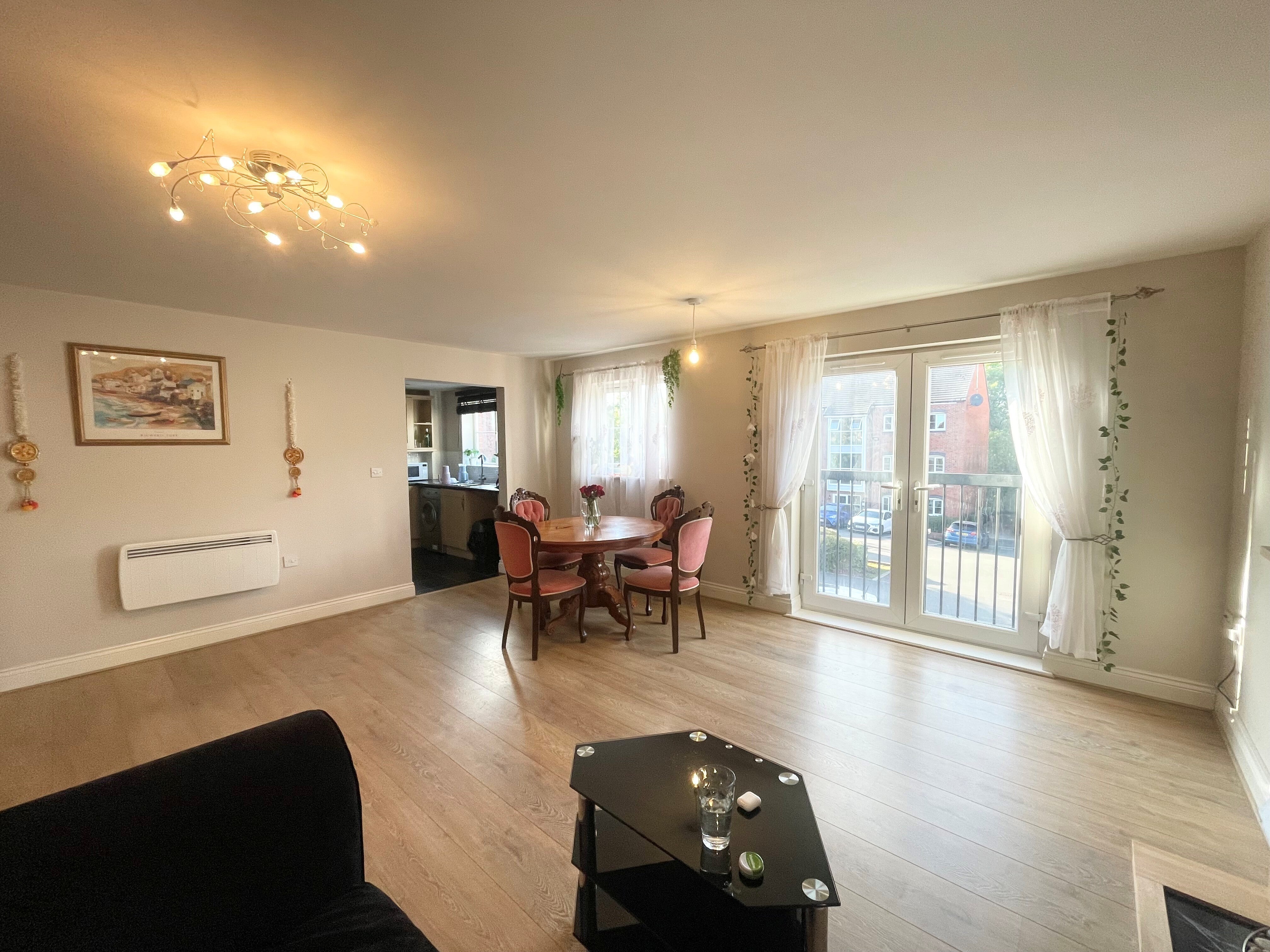 Flat Chandley Wharf in Warwick