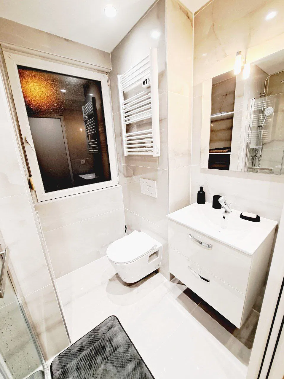 Room Rue Jean Moulin in Delle