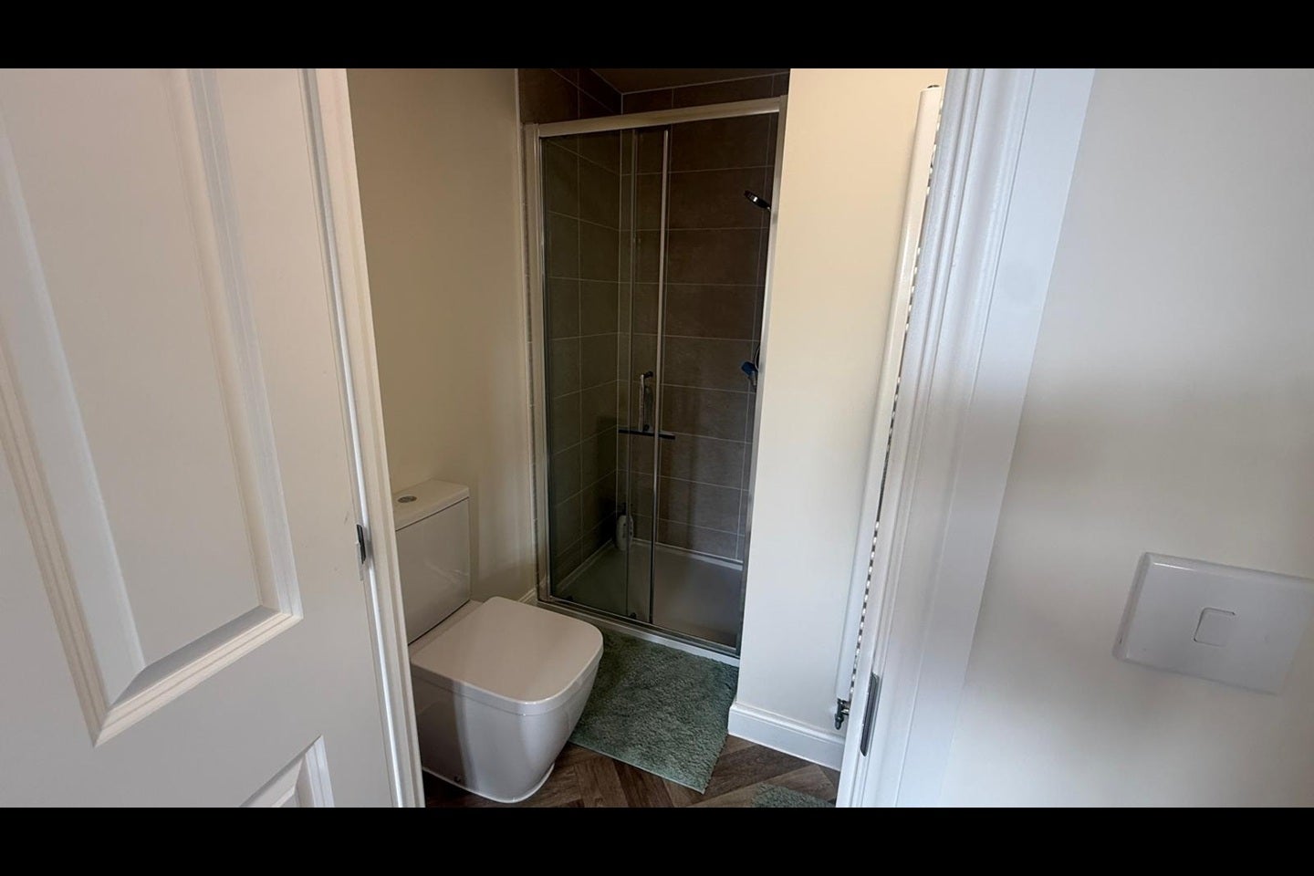 Room Armstrongs Fields in Bierton with Broughton