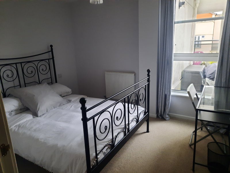 Room Watkin Road in Leicester