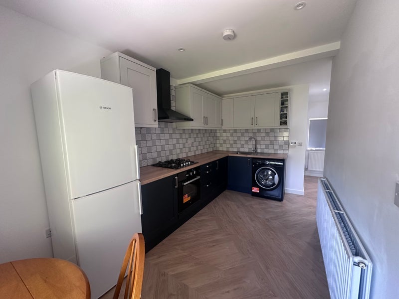 Room Shenton Walk in Metropolitan Borough of Solihull