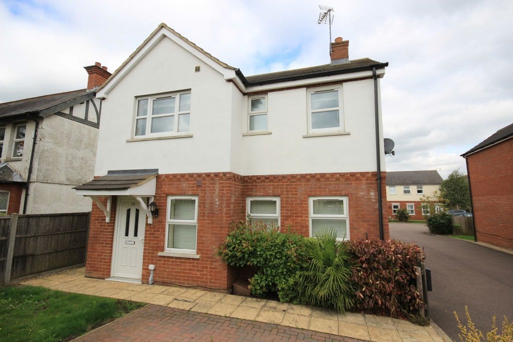 House Ampthill Road in Flitwick