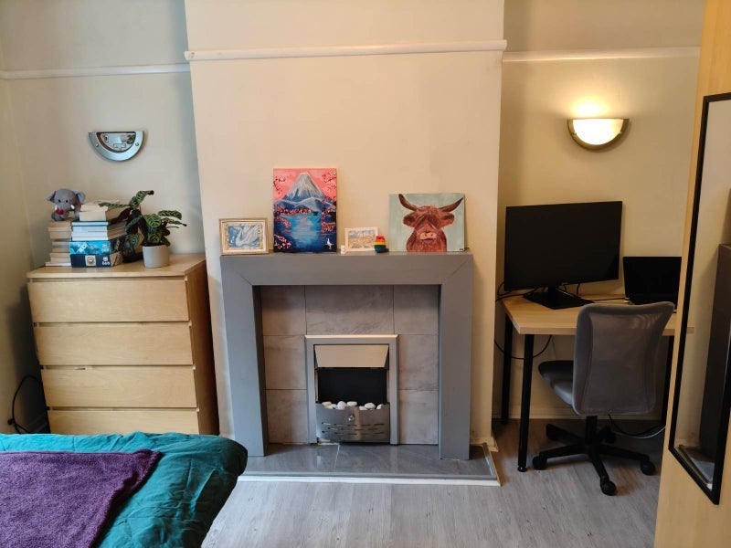 Room Cumberland Walk in Newcastle upon Tyne