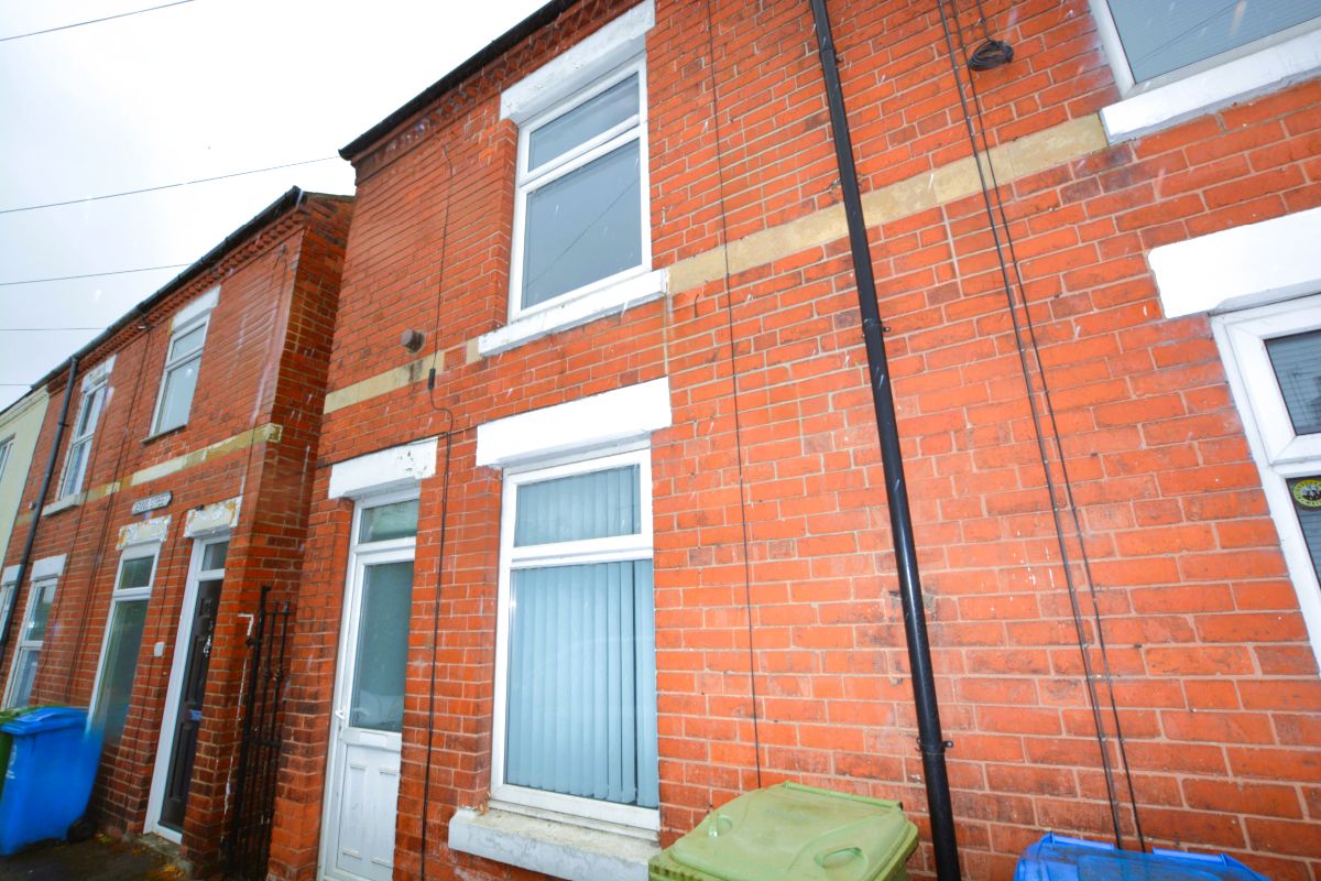 House Dennis Street in Bassetlaw