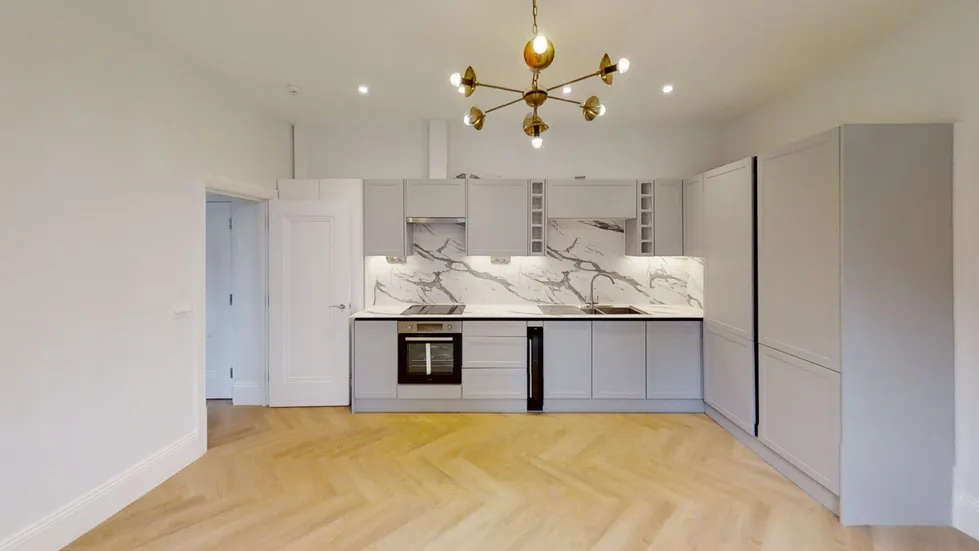 Flat Epsom Road in Guildford