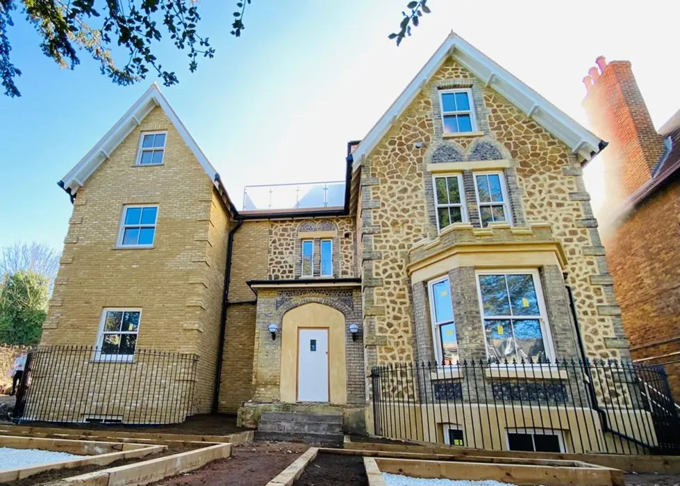 Flat Epsom Road in Guildford