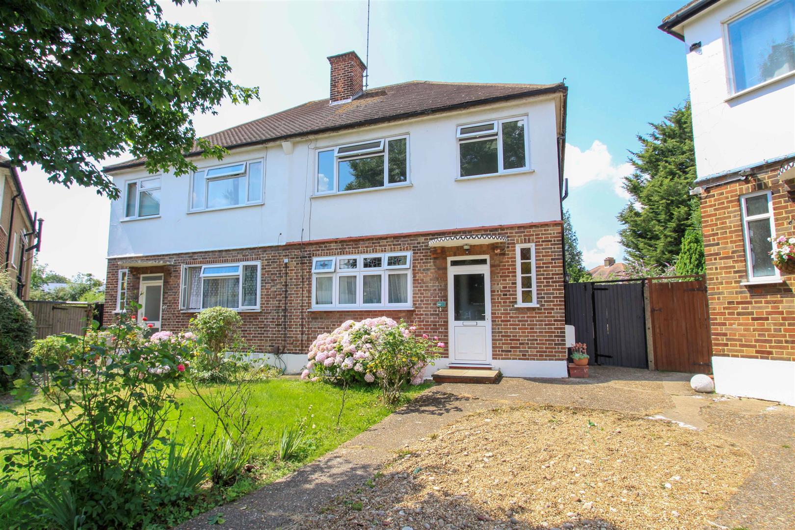 Flat Imperial Close in Greater London