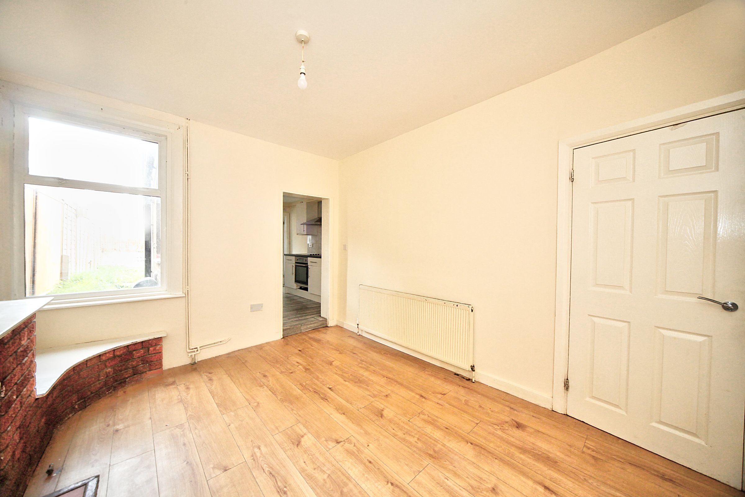House Chiltern Rise in Luton