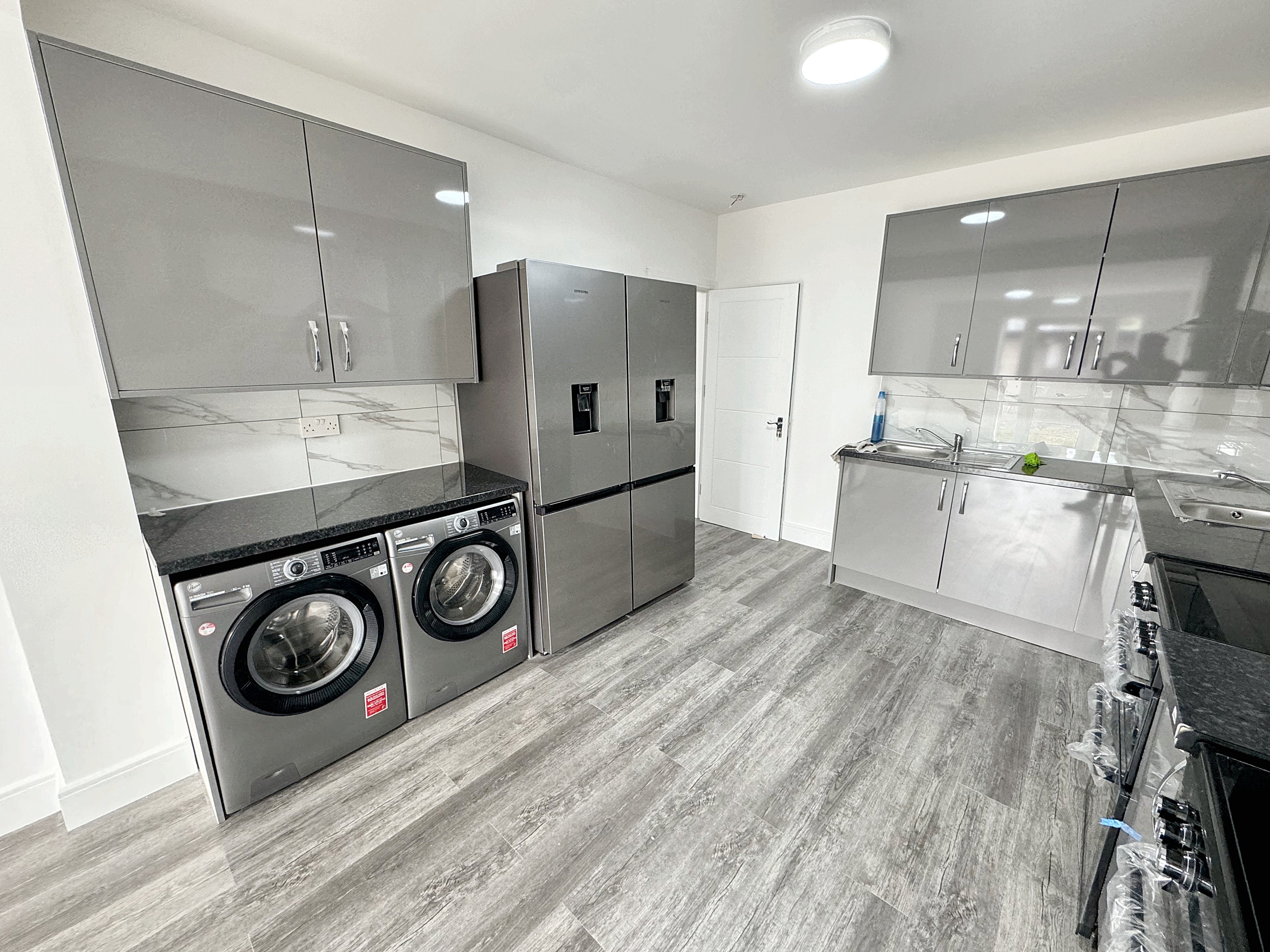 Room Mount Road in Greater London