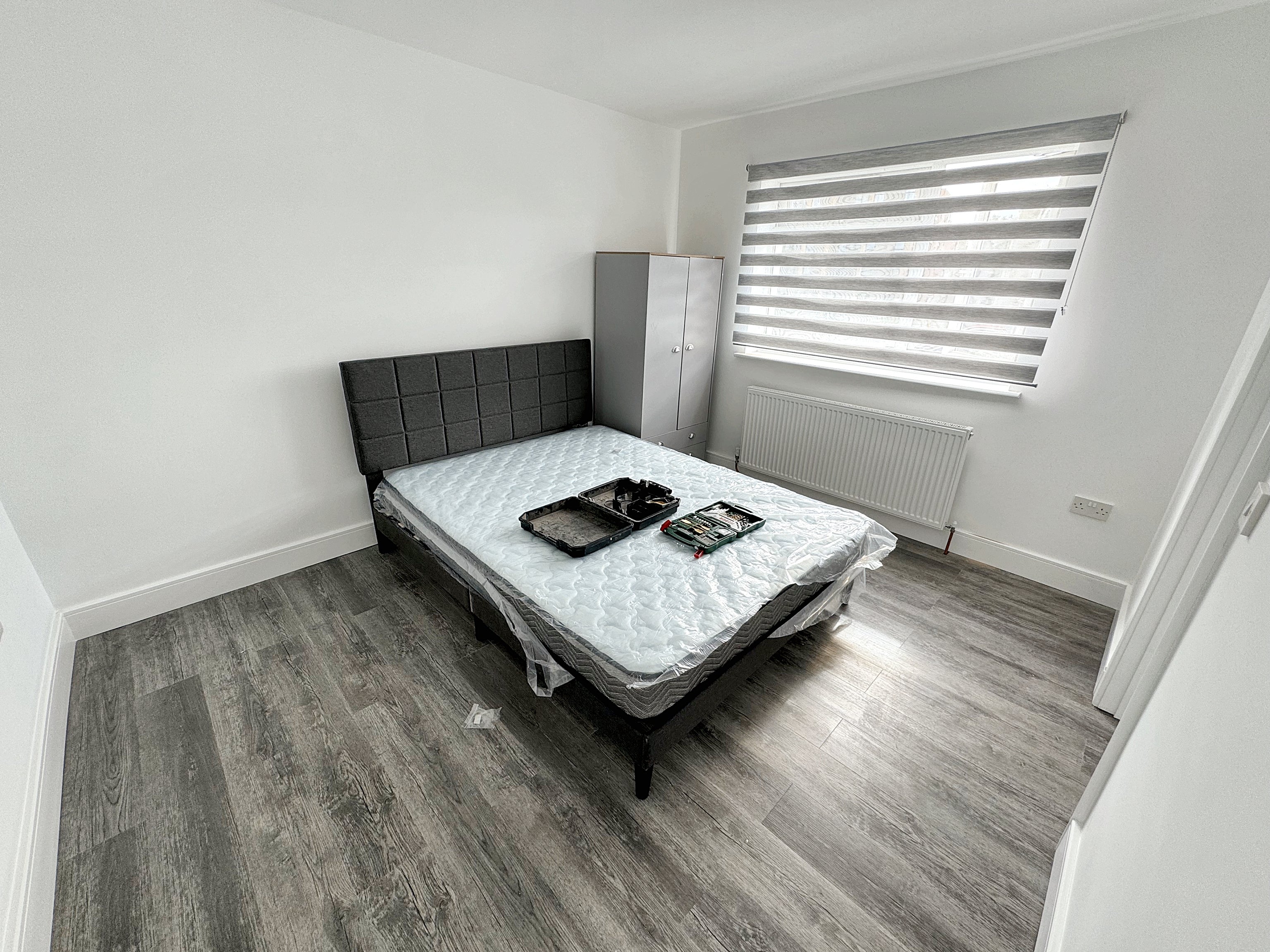 Room Mount Road in Greater London