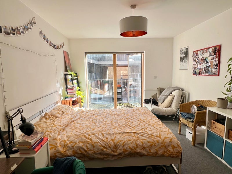 Flat Dalston Lane in Greater London